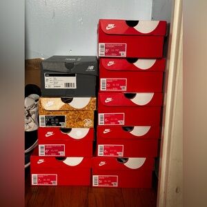 “Sneaker Bundle – 9 Pairs Nike Dunk + CLOT and New Balance – Need Gone ASAP”